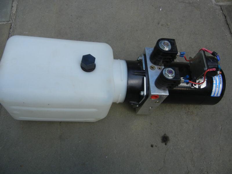 Purchase Dalton Bearing 250742 / 12 Volt Electric over Hydraulic Pump and Tank in Yonkers