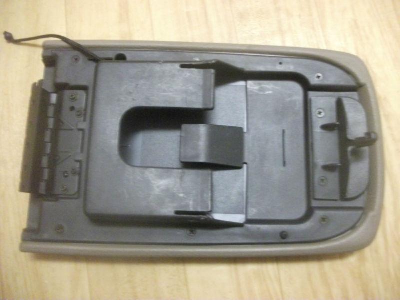 Purchase Ford Explorer Grey CENTER CONSOLE LID 2002 2003 2004 2005