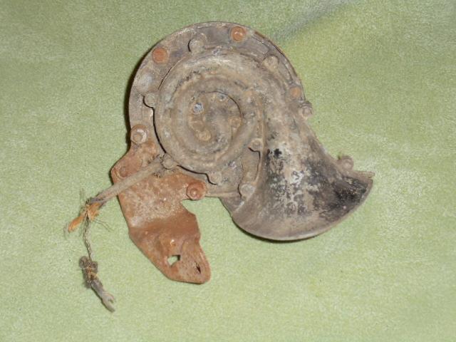 Antique auto horn nautilus snail classic car high tone honk