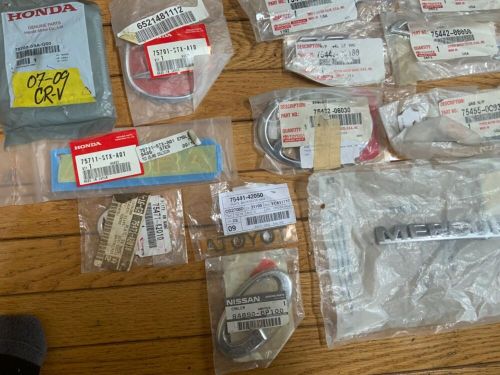 Lot of 23 sealed HOOD & TRUNK Emblems- HONDA- MAZDA- FORD- AUDI -INFINITY, US $95.00, image 6