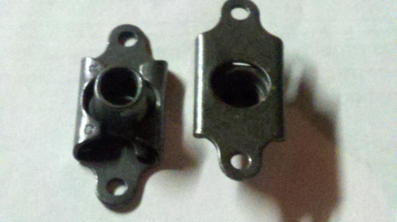 2 floating anchor nut plates 1/4-28 (bacn10jb4cd)