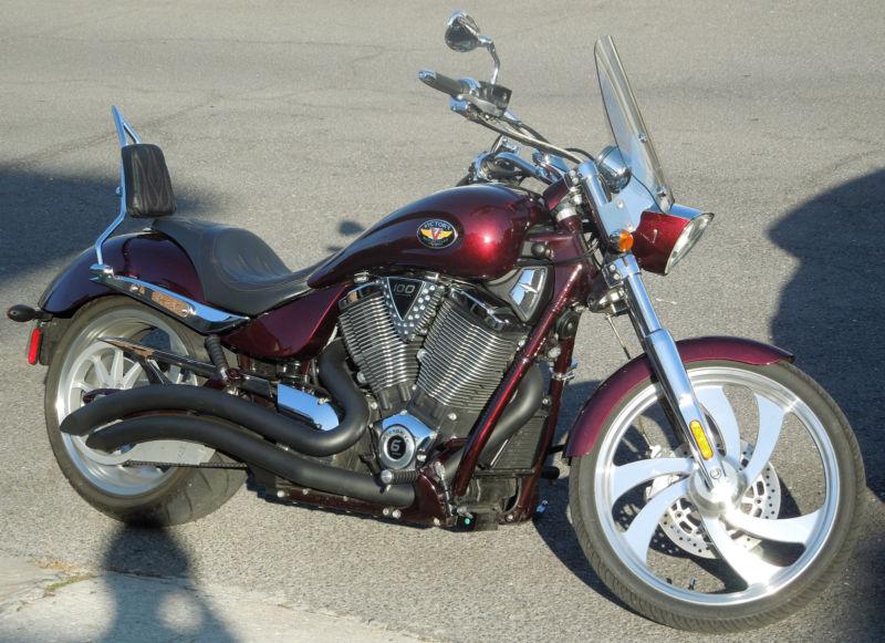 Purchase VICTORY JACKPOT/ HAMMER 16" TEEPEE BAR HOPPER CUSTOM SISSY BAR