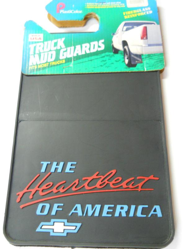 Universal 12'' x 18'' chevrolet "heartbeat of america" truck & van splash guards