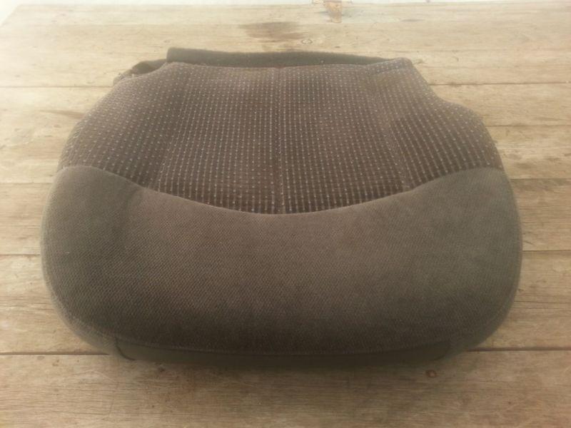 1997 s10 s15 gmc jimmy 2dr 4x4 4.3l rh passenger seat foam & cover 