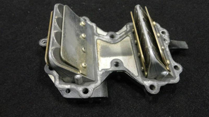 Intake manifold with reed boxes #327126 #0327126 johnson/evinrude outboard 2