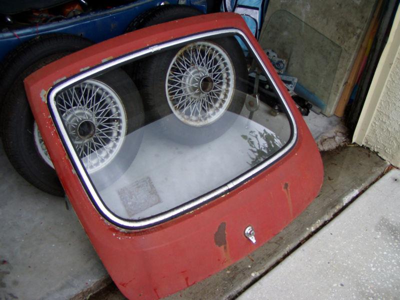 Purchase MGBGT Rear Hatch / Deck lid Assembly w/ glass and Spring
