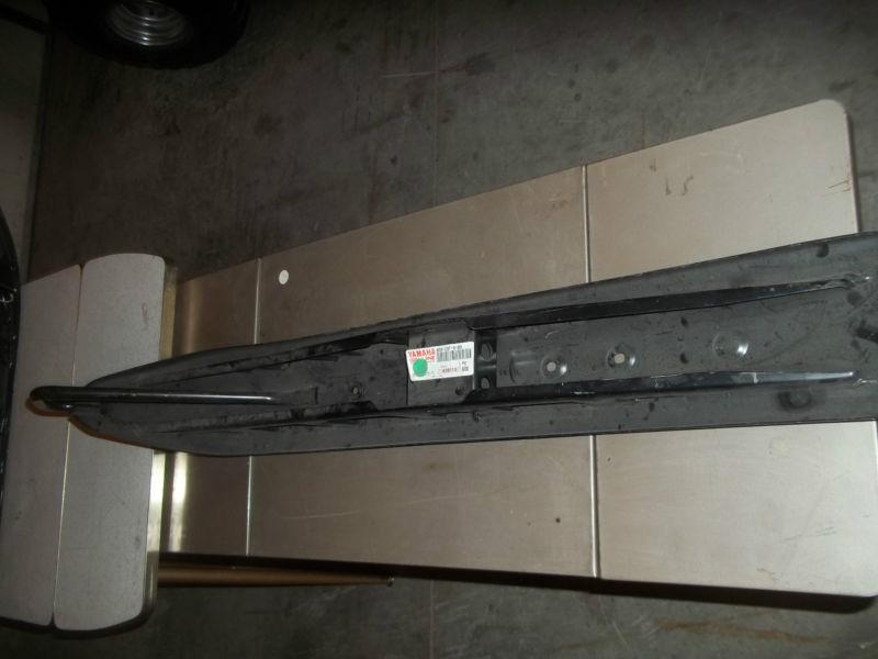1997 yamaha mountain max oem steel ski