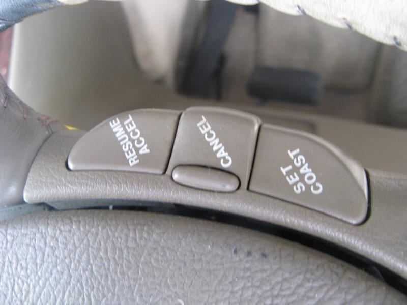 97 98 99 00 mazda millenia steering wheel cruise control buttons switch 19253