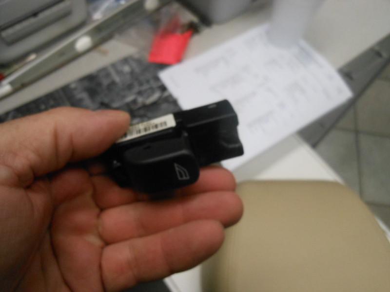 2004 jaguar x type passengers rear right rear window switch