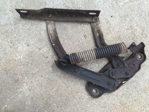 1966 1967 pontiac tempest lemans gto right side hood hinge