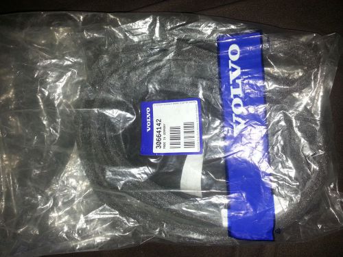 Volvo cd changer/sat radio wiring harness 30664142 s60