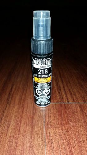 Genuine toyota touch up paint (2) 1/2 oz pen &amp; brush 218 attitude black (2 part)