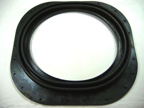 Transom seal boot for omc sterndrives 1978 - 1985 with 22 screw holes  909527