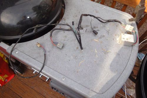 Mopar stereo 3 speaker dash wireing harness/ 5 speaker