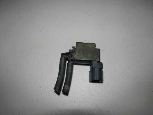 Toyota ,  vacuum switch  solenoid valve  , oem 25860-61020