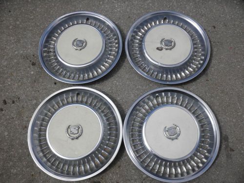 1977 &amp; 78 cadillac fleetwood factory color coded white hubcaps  (4)