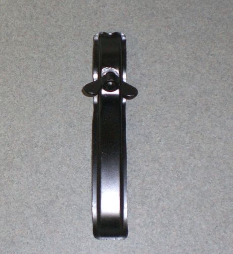 Mercedes benz-220 250 280 300sel-spare tire hold down bracket.