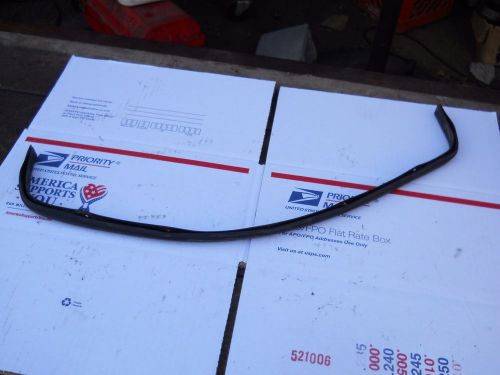 1977 skidoo 340 everest electric parts: windshield base trim piece- rubber