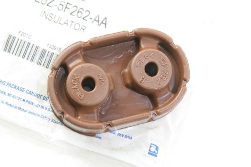 New oem yl8z5f262aa ford 06-07 mariner 2.3l-l4 exhaust-converter insulator nip