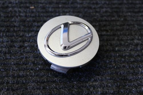 1 lexus wheel center hub cap es300 is300 is250 is350 es300 es330 42603-30590
