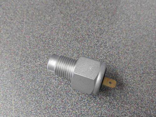 Nice original genuine porsche 914 temp warning sending unit 1.7 2.0 0336003008