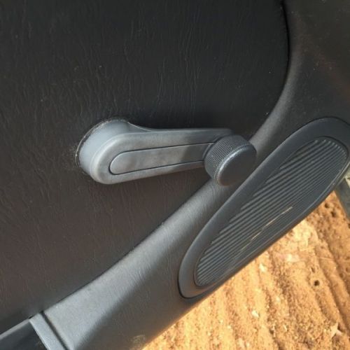 1993 toyota camry xv10 lh passengers window winder handle #c611