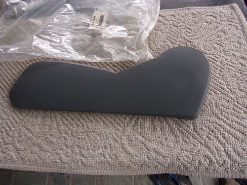 Pt cruiser seat shield cover 1cw291d5aa