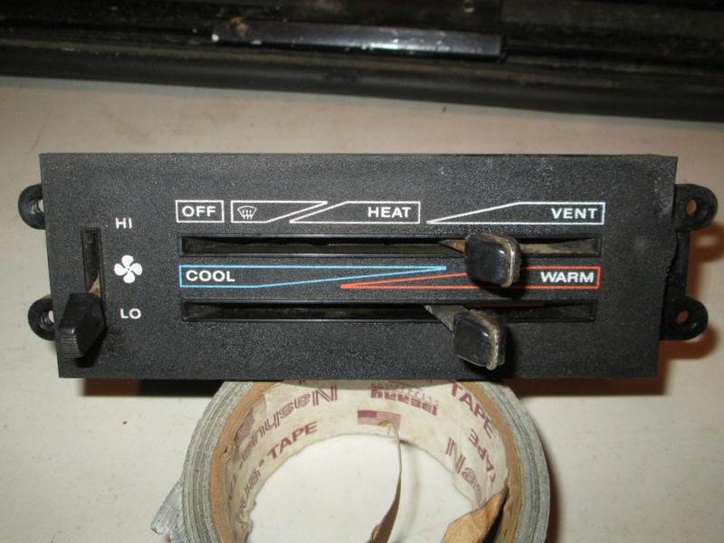 Buy Jeep wrangler Temp control 8795 in Putnam, Connecticut, US, for US 4.00