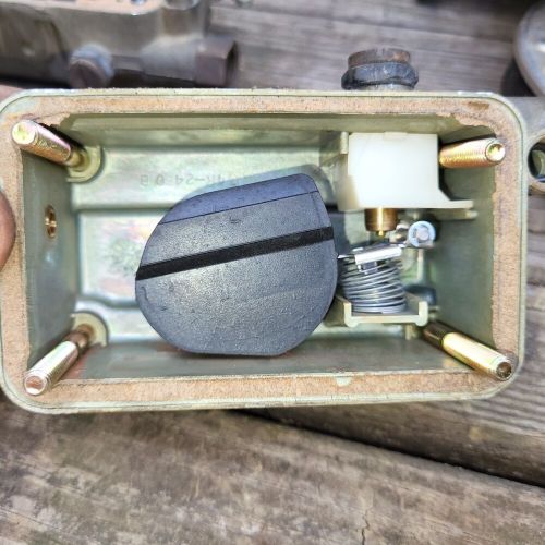 HOT ROD HOLLEY LIST 1850 3 600 CFM VACUUM SECONDARY CARBURETOR MANUAL CHOKE, US $39.99, image 4