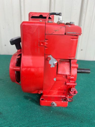 Vintage briggs &amp; stratton 3hp gas engine go kart motor red