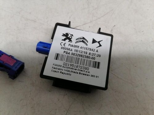 VAUXHALL CORSA ANTENNA AERIAL AMPLIFIER 9832982380 F 2019-2023, US $, image 2