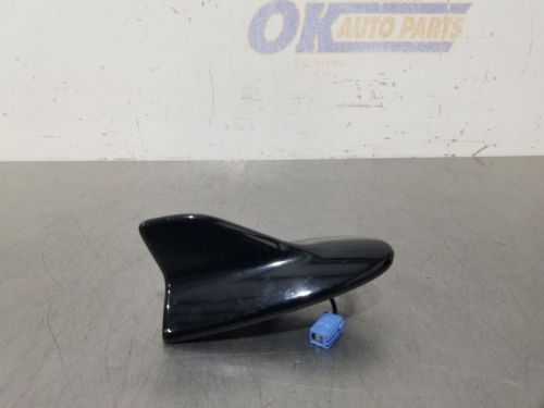 11 2011 LEXUS LX570 OEM ROOF MOUNTED SHARK FIN ANTENNA BLACK 8676060120, US $125.00, image 11