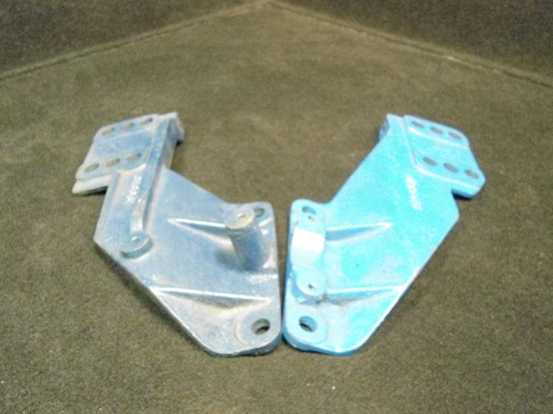 Port & starboard brackets #313661/313662 1968-72 omc sterndrive i/o boat motor#2