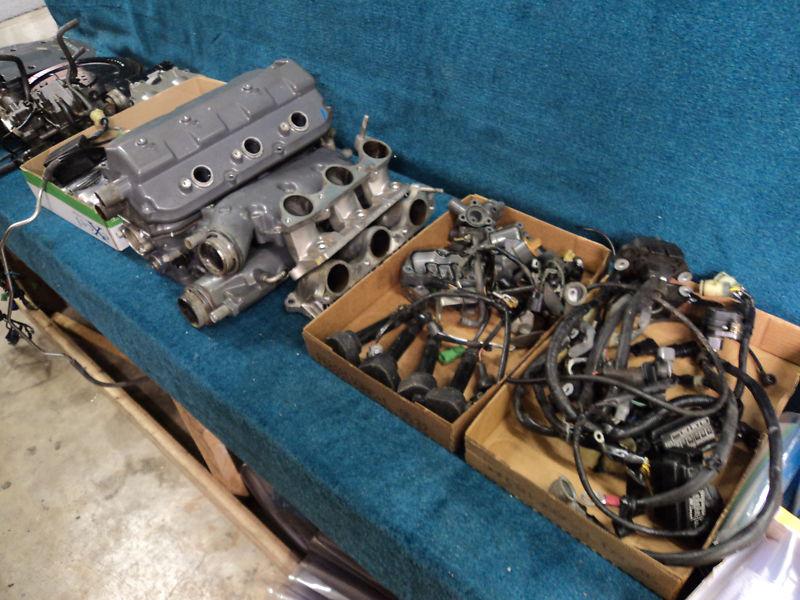 RIGHT EXHAUST MANIFOLD ~18110-ZY3-000ZA~ for HONDA 4-STROKE 200/225 hp OUTBOARD, US $49.50, image 4