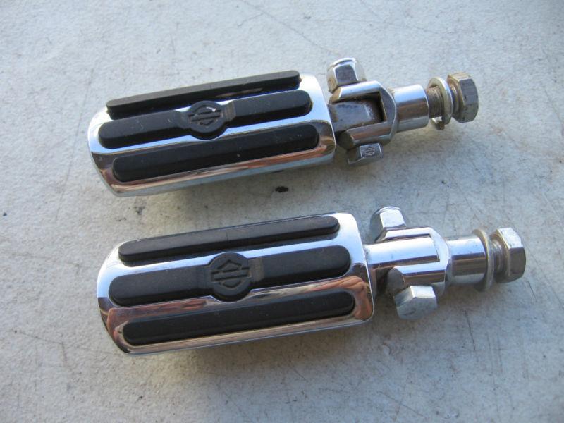 Buy HarleyDavidson Chrome Bar and Shield Highway Pegs EVO TwinCam in