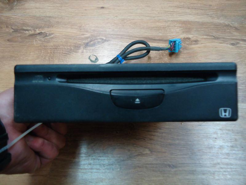 Honda accord civic odyssey crv slave cd player attachment 08a06-1a1-050