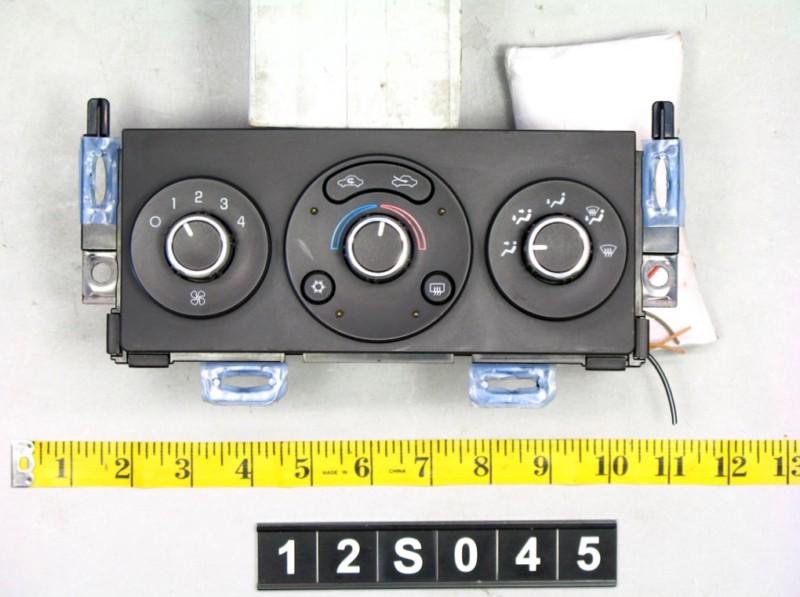 Buy 07 G6 Temperature climate control AC heat unit panel switch 12S045