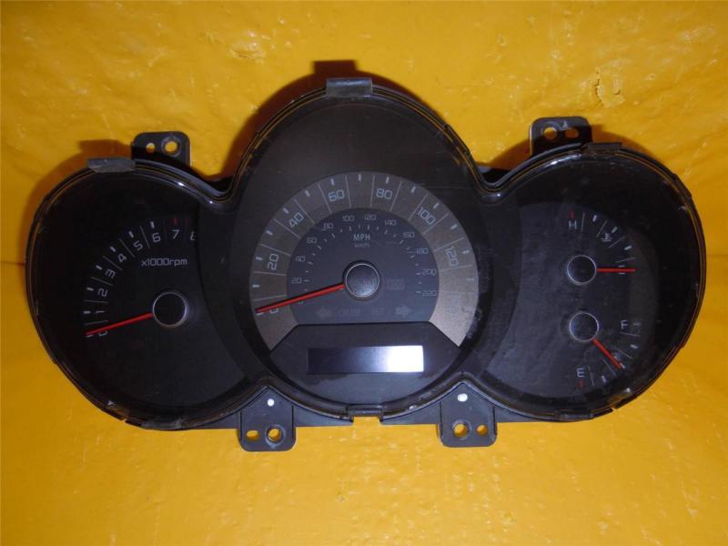 Purchase INSTRUMENT CLUSTER NISSAN MAXIMA 2000,2001 in Sylvester