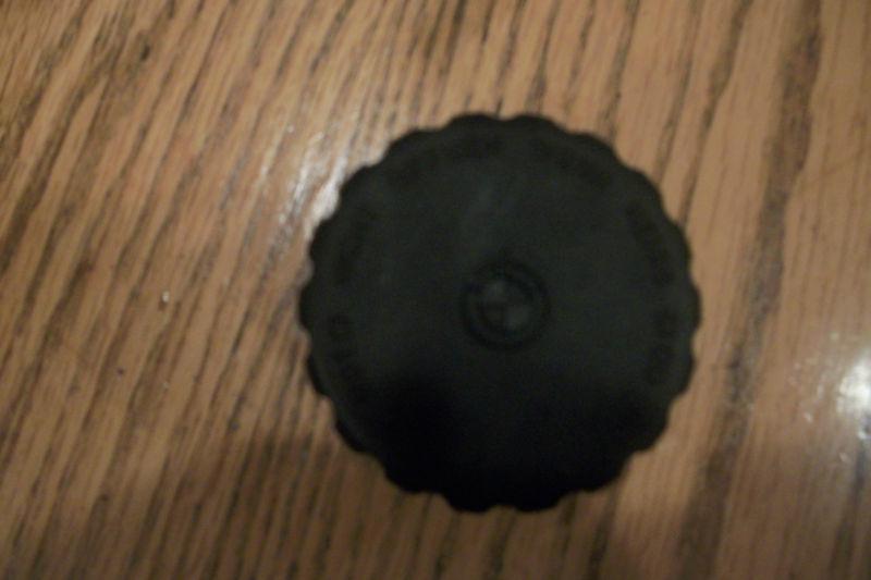 Buy bmw e30 expansion tank cap in Pellston, Michigan, US, for US 9.99