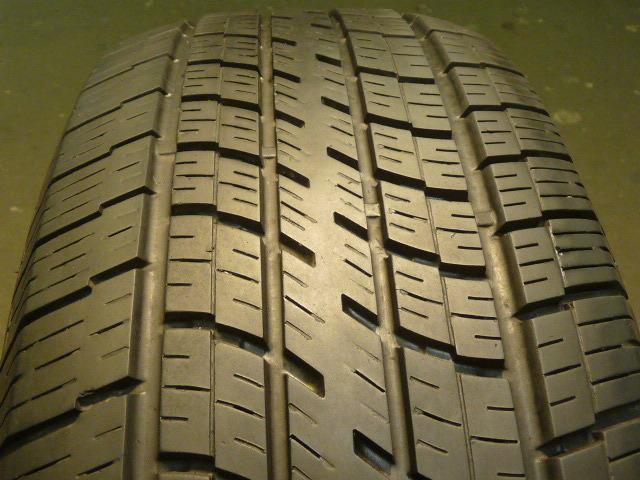 One nice cooper discoverer slt, 265/70/17 p265/70r17 265 70 17, tire # 45428 qa