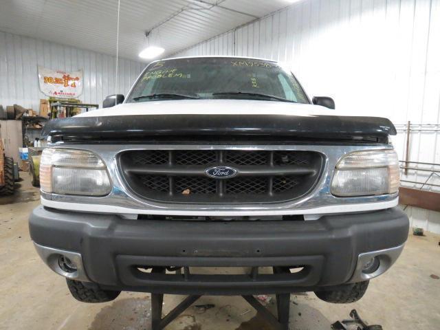 2000 ford explorer hood 2469581