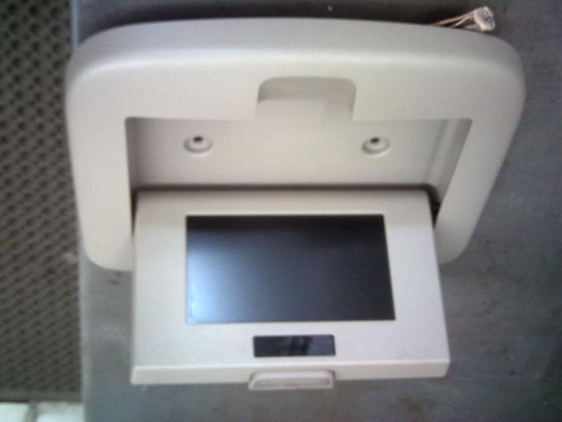 2004 04 QUEST OEM DVD MONITOR (STOCK# 00737), US $29.00, image 2