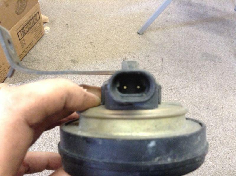 01 TAHOE YUKON HIGHT NOTE HORN OEM CH77, US $12.00, image 3