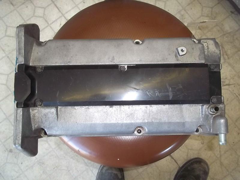 92-00 mitsubishi montero 3.5l motor engine right passenger side oem valve cover