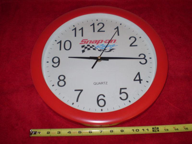 Snap on tools shop clock, nice condition, collectable and practicle