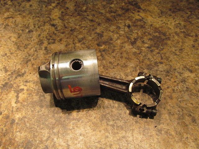 Johnson evinrude piston and connecting rod assy 25 hp 1972-1976 2 385339 *15215*