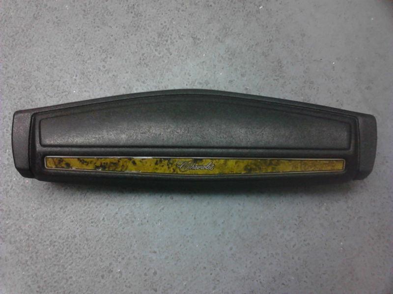 70 - 78 chevy monte carlo steering wheel horn pad chevelle nova camaro impala