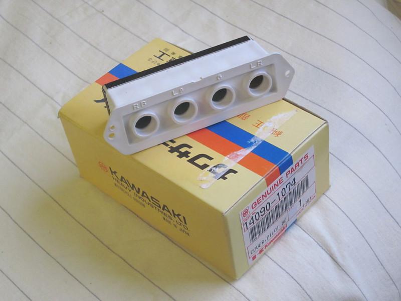 Kawasaki zxr 400 m1 l1 zx250 zx 750 k1 j1 m1 l1 pilot box cover 14090-1074 nos