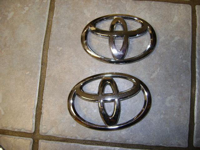 Toyota emblems