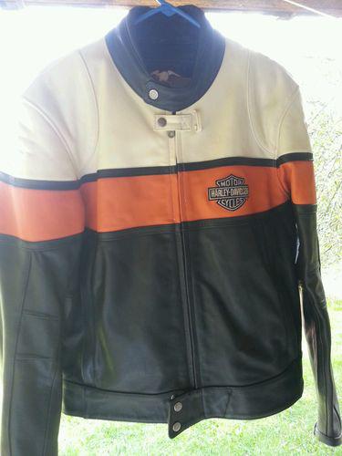Harley davidson leather jacket size large